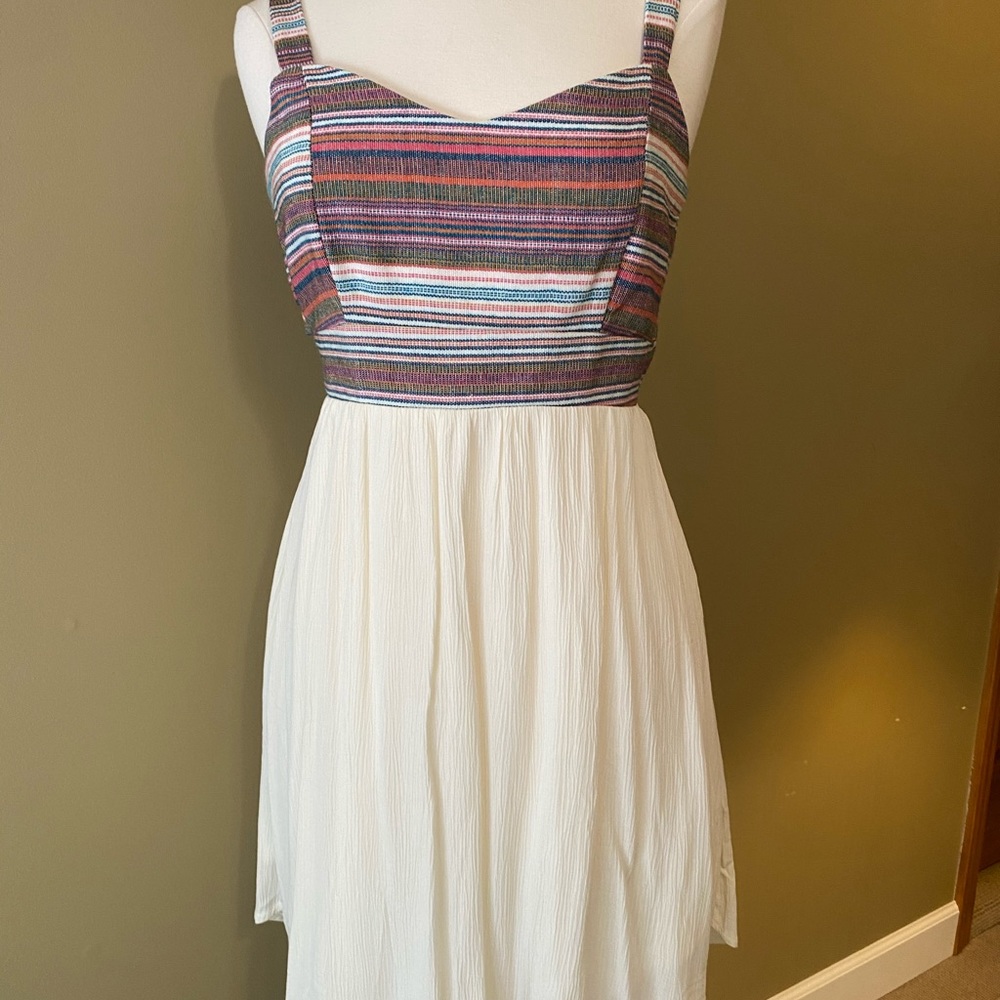 Sundress - Picture 6 of 7